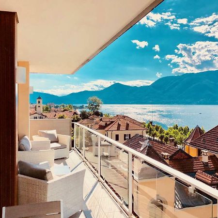 Attico Palazzo Di Vetro Apartment Luino Exterior photo