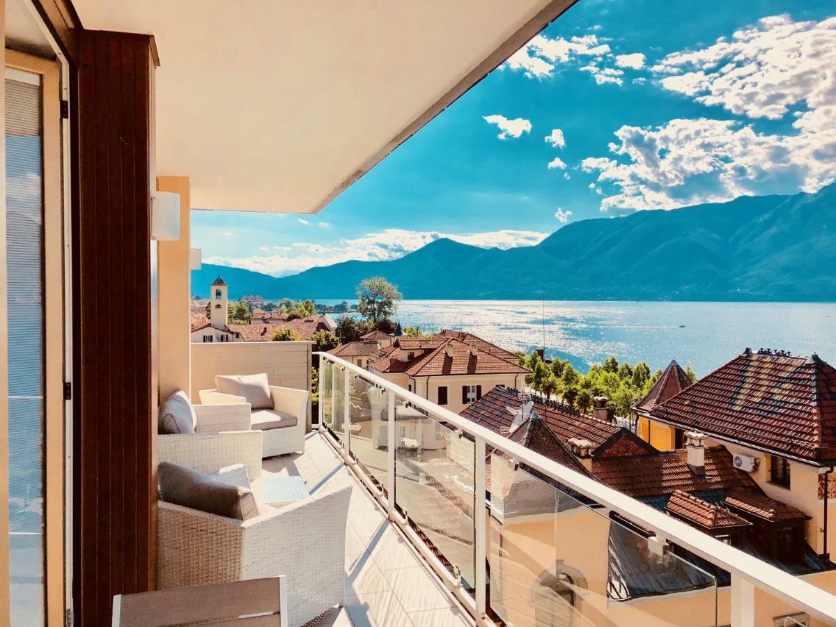 Attico Palazzo Di Vetro Apartment Luino Exterior photo